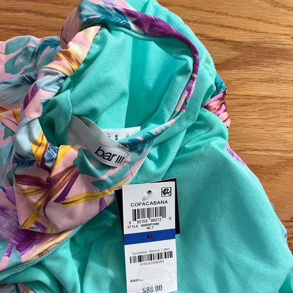 NWT BAR lll Copacabana Printed Twist Front Tie One Piece - Picture 4 of 4